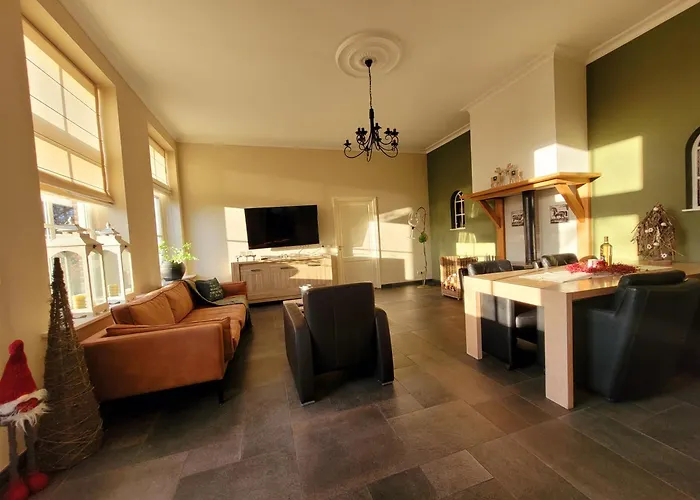 Landhuis Onder De Lindeboom
